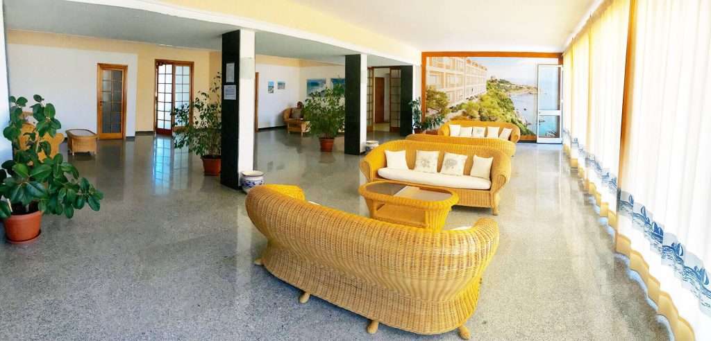 immagine della hall del residence